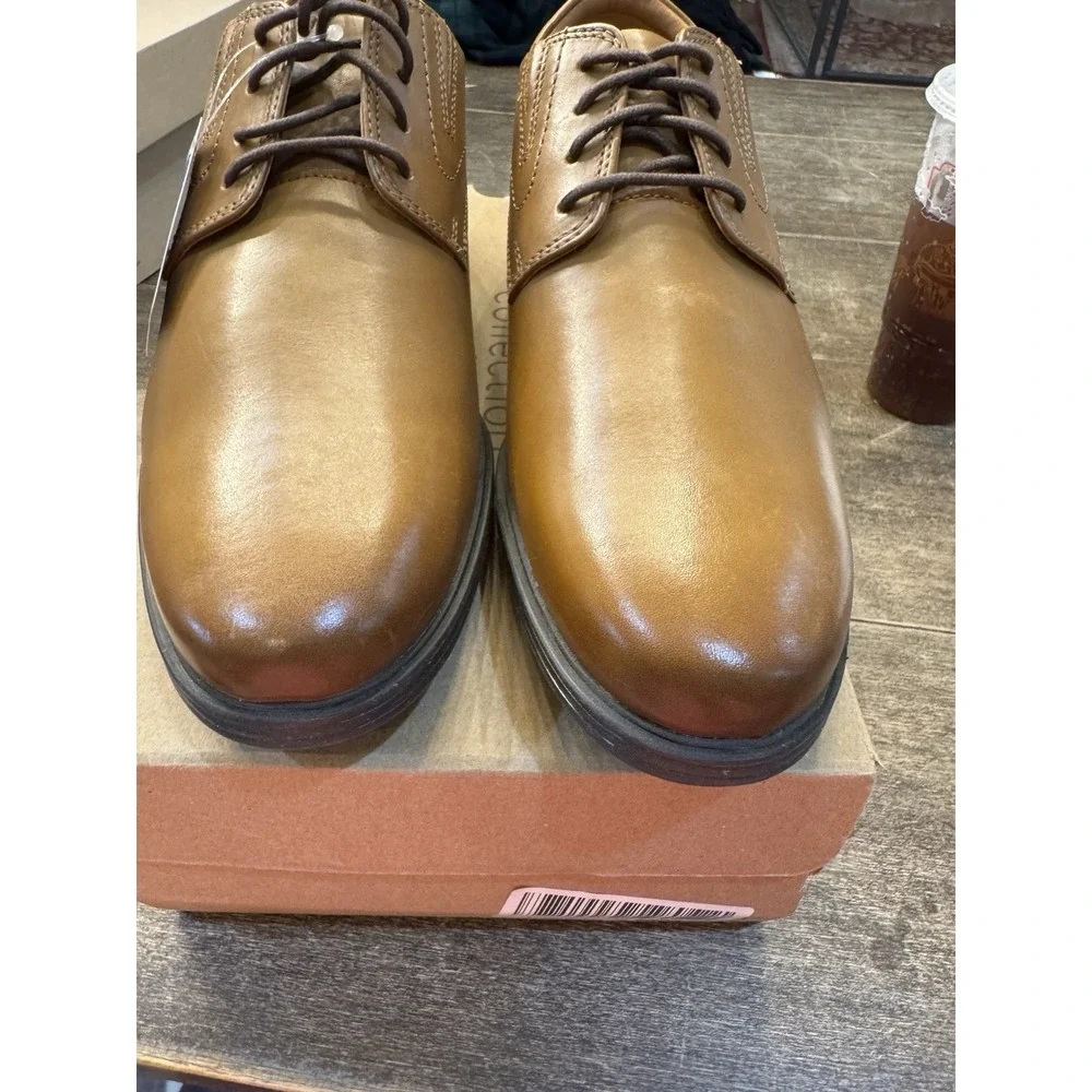 Clarks Men's, Whiddon Plain Toe Oxford Size 9 W Dark‎ Tan Leather